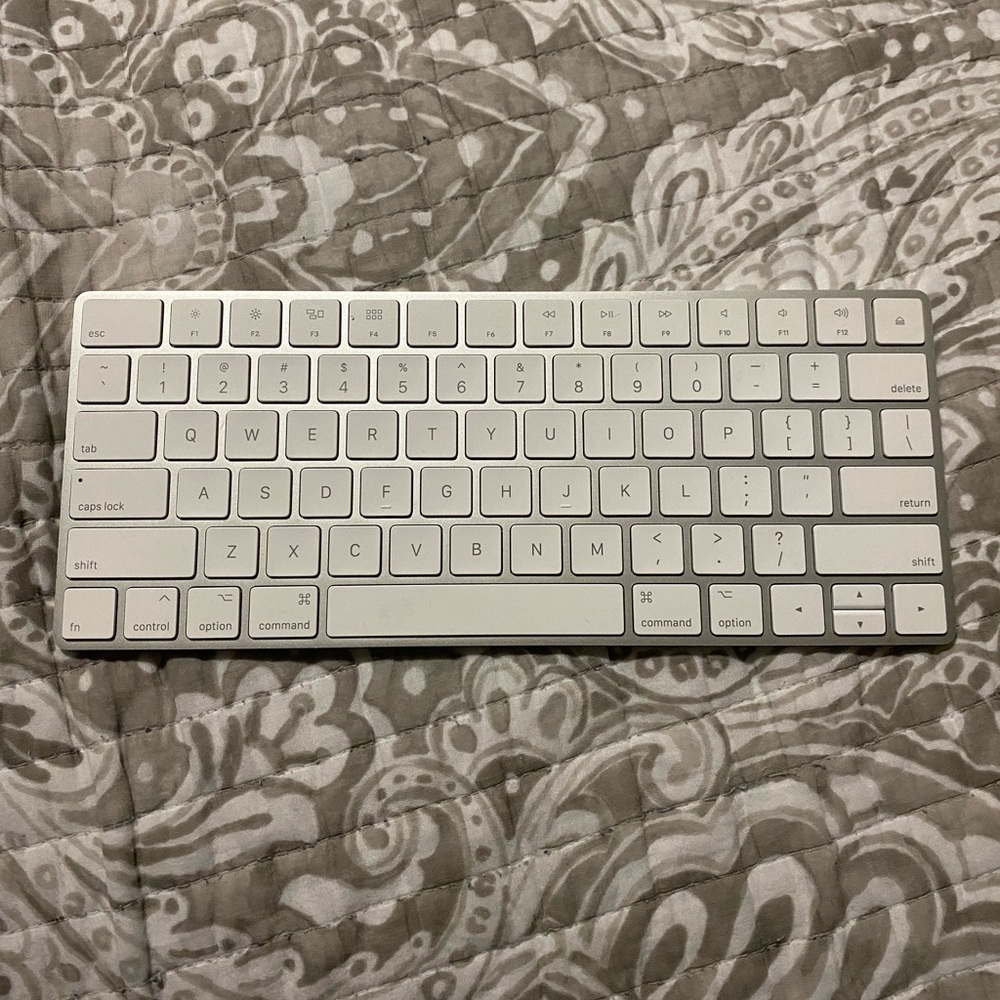 Apple Magic Keyboard